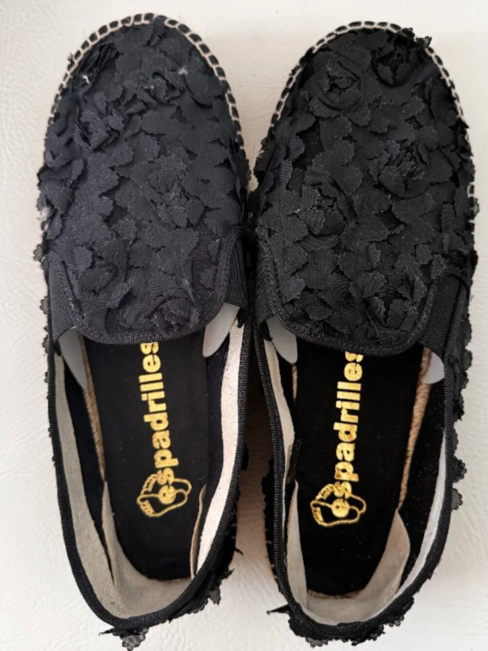 Spadrilles Spain Black 3D Floral Espadrille Slip-On Flats EU 41 / US 10